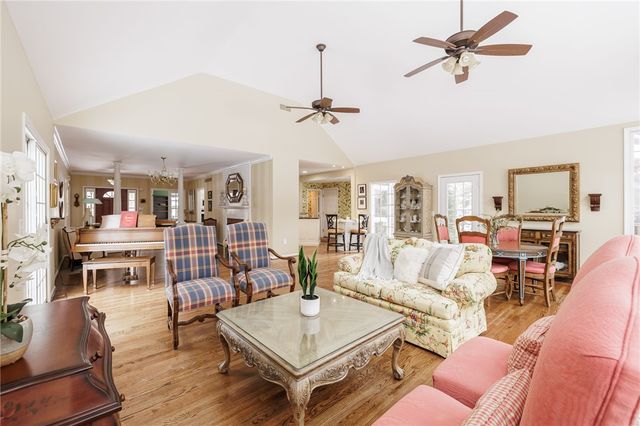 3 Prospect Hill Road, Pittsford, NY 14534