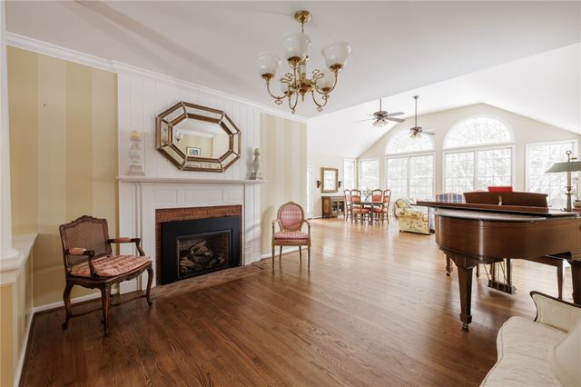 3 Prospect Hill Road, Pittsford, NY 14534