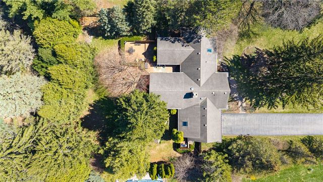 3 Prospect Hill Road, Pittsford, NY 14534