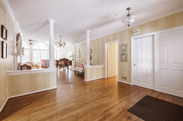 3 Prospect Hill Road, Pittsford, NY 14534