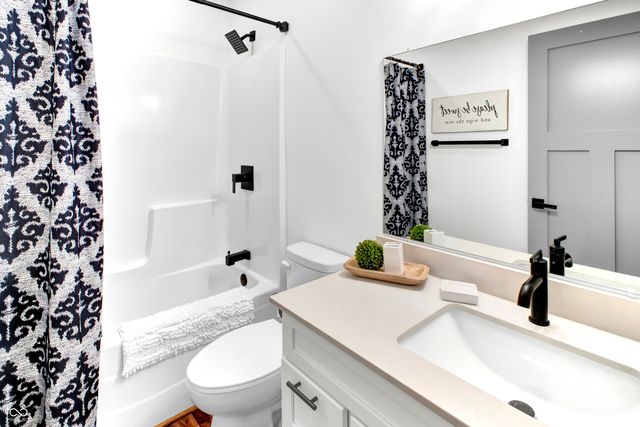 339 Honey Locust Place, North Vernon, IN 47265