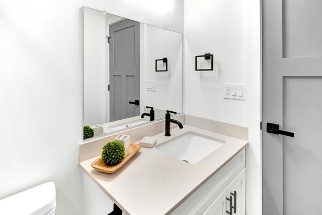 339 Honey Locust Place, North Vernon, IN 47265