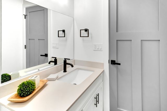 339 Honey Locust Place, North Vernon, IN 47265