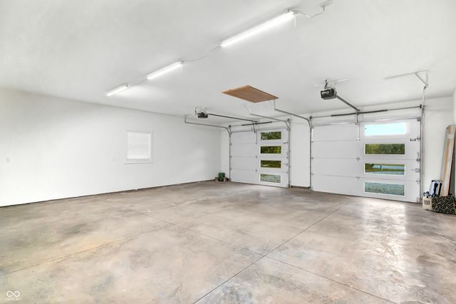 339 Honey Locust Place, North Vernon, IN 47265