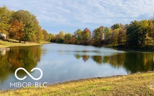 339 Honey Locust Place, North Vernon, IN 47265