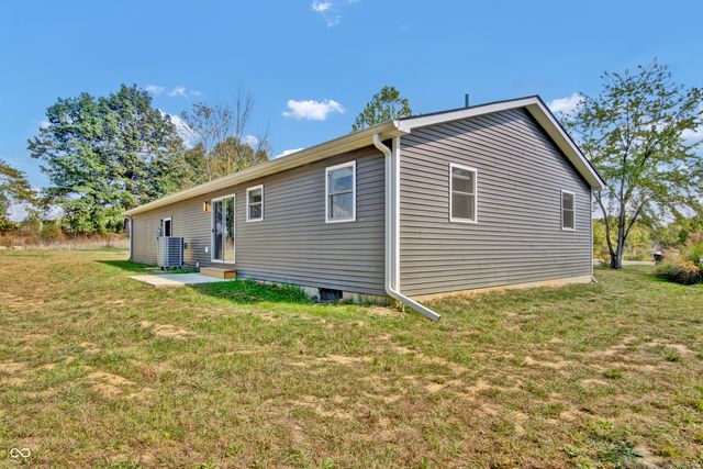 339 Honey Locust Place, North Vernon, IN 47265