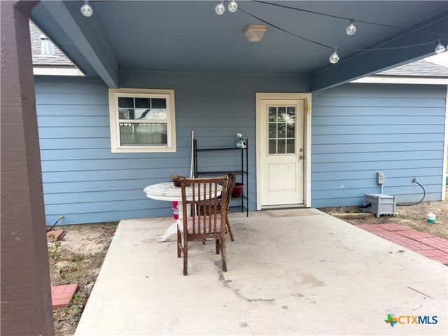 618 McGuill Road, Goliad, TX 77963