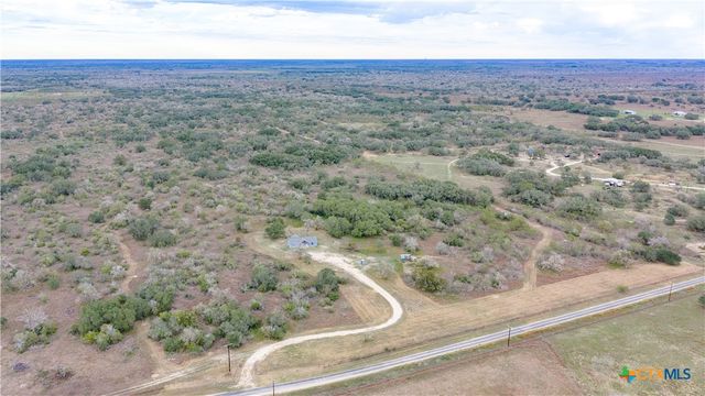 618 McGuill Road, Goliad, TX 77963