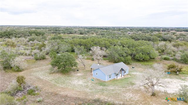 618 McGuill Road, Goliad, TX 77963