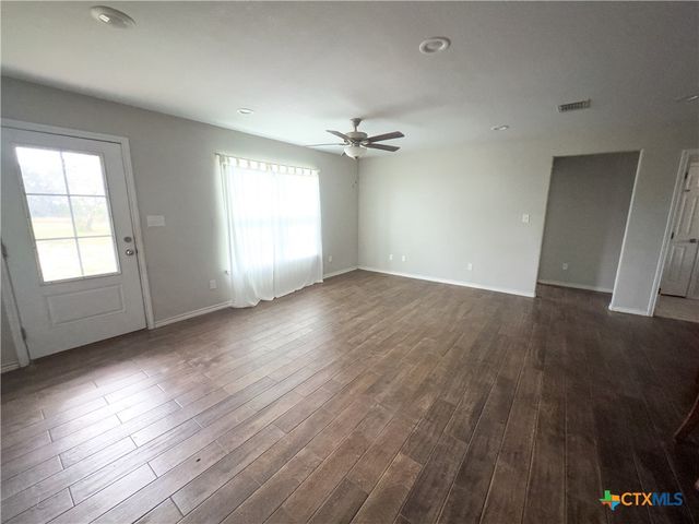 618 McGuill Road, Goliad, TX 77963