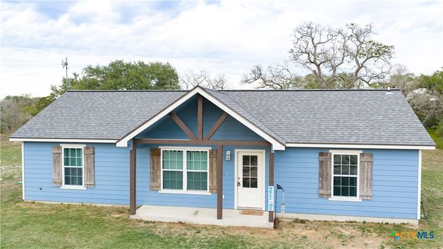 618 McGuill Road, Goliad, TX 77963