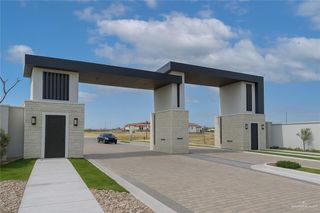3200 S Wharton Avenue, Edinburg, TX 78539
