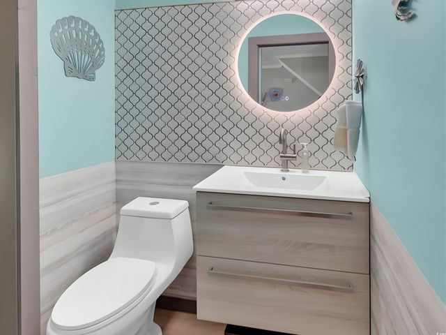 4999 Highway 17 Business Unit 107, Murrells Inlet, SC 29576