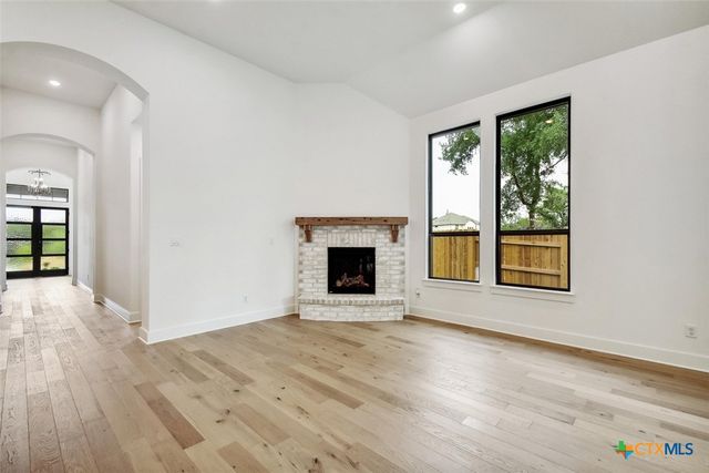 284 Wood Thrush Run, Kyle, TX 78640