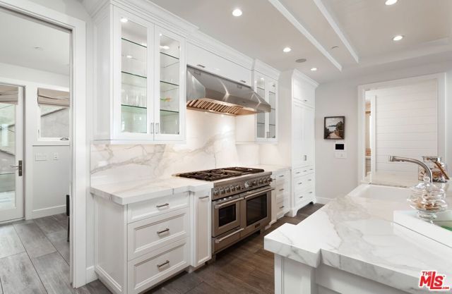 438 Bent Street, Laguna Beach, CA 92651