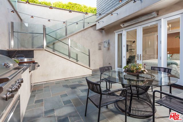 438 Bent Street, Laguna Beach, CA 92651