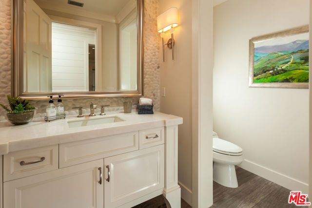 438 Bent Street, Laguna Beach, CA 92651