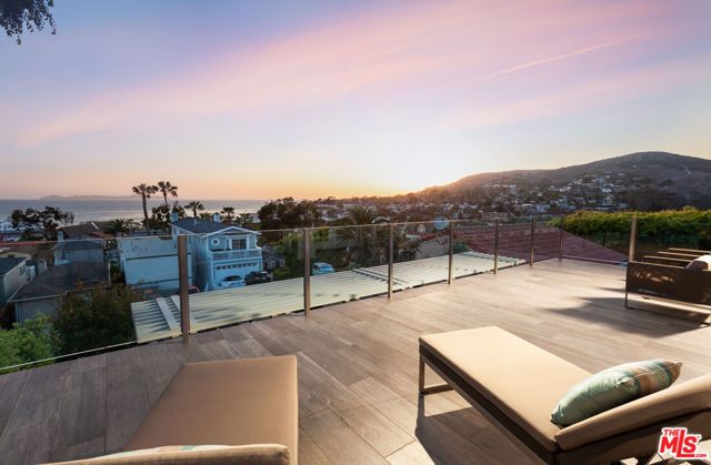438 Bent Street, Laguna Beach, CA 92651