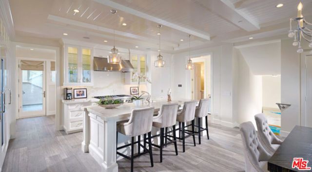 438 Bent Street, Laguna Beach, CA 92651