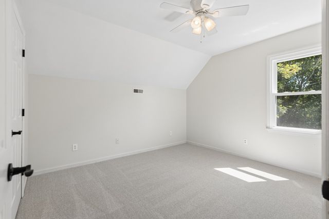 1130 Wrights Ln, Gallatin, TN 37066