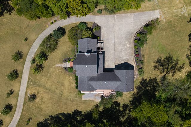 1130 Wrights Ln, Gallatin, TN 37066