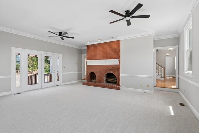1130 Wrights Ln, Gallatin, TN 37066