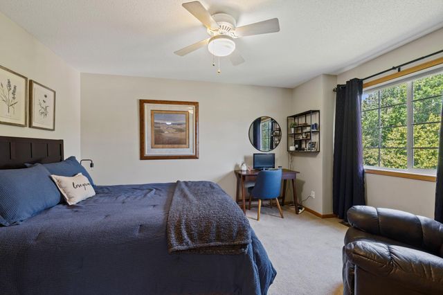 13233 Williamsberg Drive, Savage, MN 55378