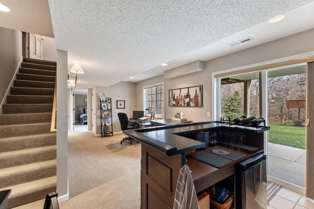 13233 Williamsberg Drive, Savage, MN 55378