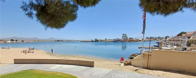 26338 Driftwood Lane, Helendale, CA 92342