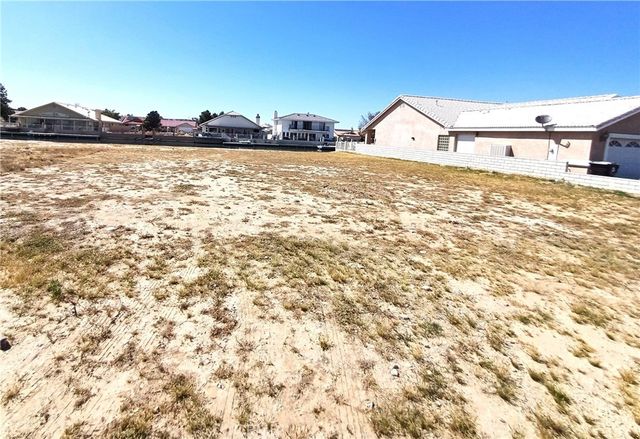 26338 Driftwood Lane, Helendale, CA 92342