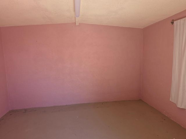 4857 N West Avenue, Fresno, CA 93705