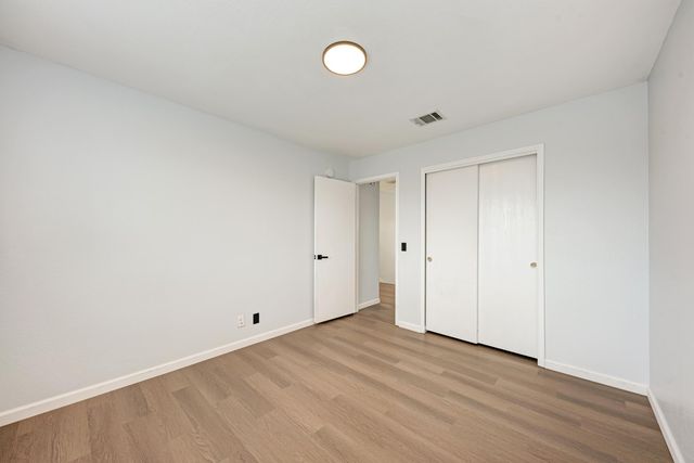 125 Holland ST, Hutto, TX 78634