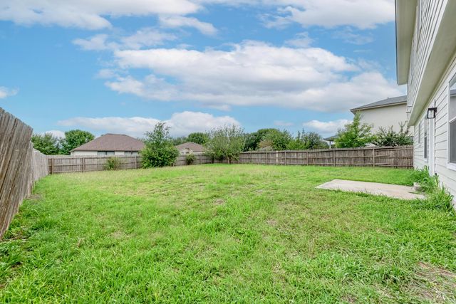 125 Holland ST, Hutto, TX 78634