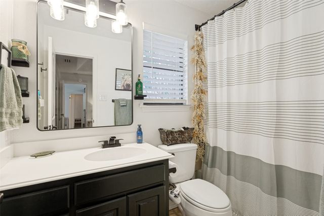 609 Henderson Street, Joshua, TX 76058