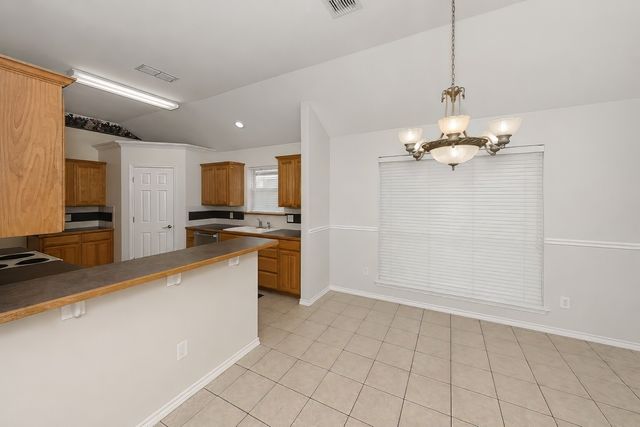 2230 Park Hurst Drive, Arlington, TX 76001