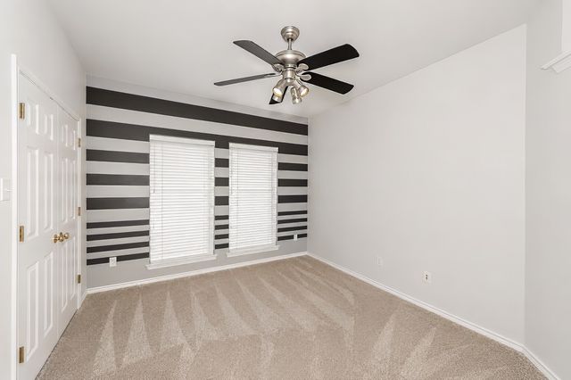 2230 Park Hurst Drive, Arlington, TX 76001