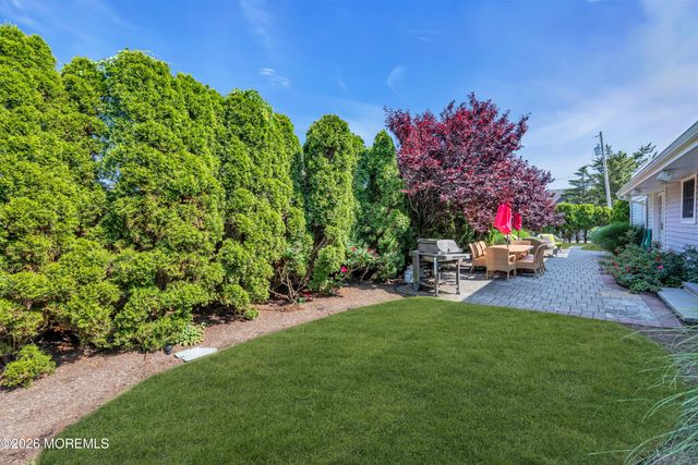 919 N Ocean Avenue, Mantoloking, NJ 08738