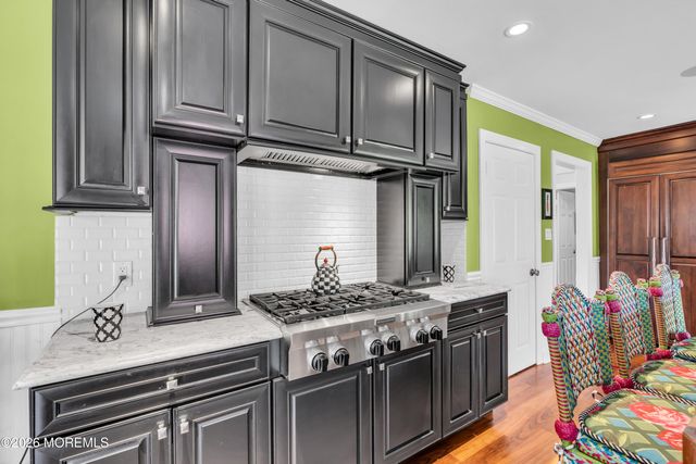 919 N Ocean Avenue, Mantoloking, NJ 08738
