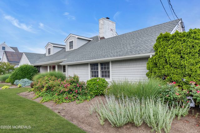 919 N Ocean Avenue, Mantoloking, NJ 08738