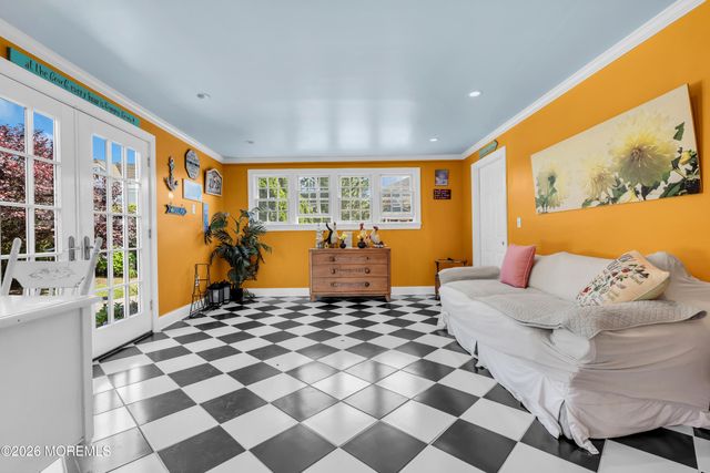 919 N Ocean Avenue, Mantoloking, NJ 08738