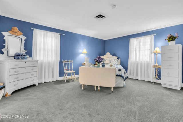 919 N Ocean Avenue, Mantoloking, NJ 08738