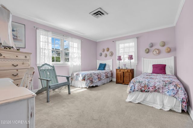 919 N Ocean Avenue, Mantoloking, NJ 08738