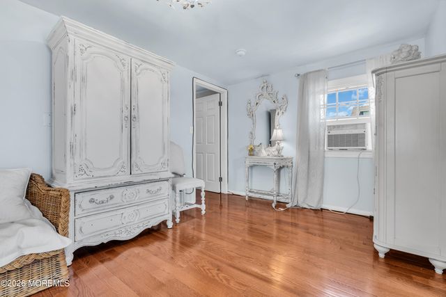 919 N Ocean Avenue, Mantoloking, NJ 08738