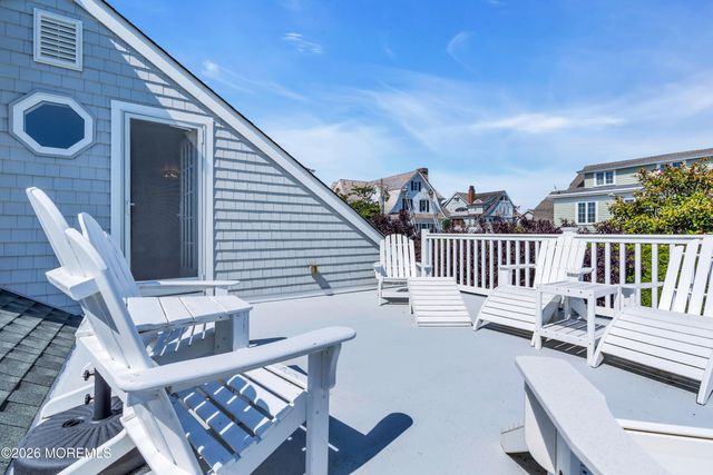 919 N Ocean Avenue, Mantoloking, NJ 08738