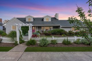 919 N Ocean Avenue, Mantoloking, NJ 08738