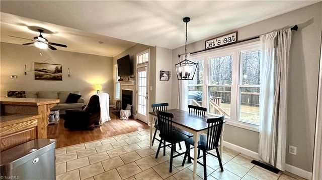 119 Alexandria Lane, Thomasville, NC 27360