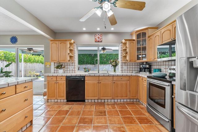 5101 N 36th Court, Hollywood, FL 33021
