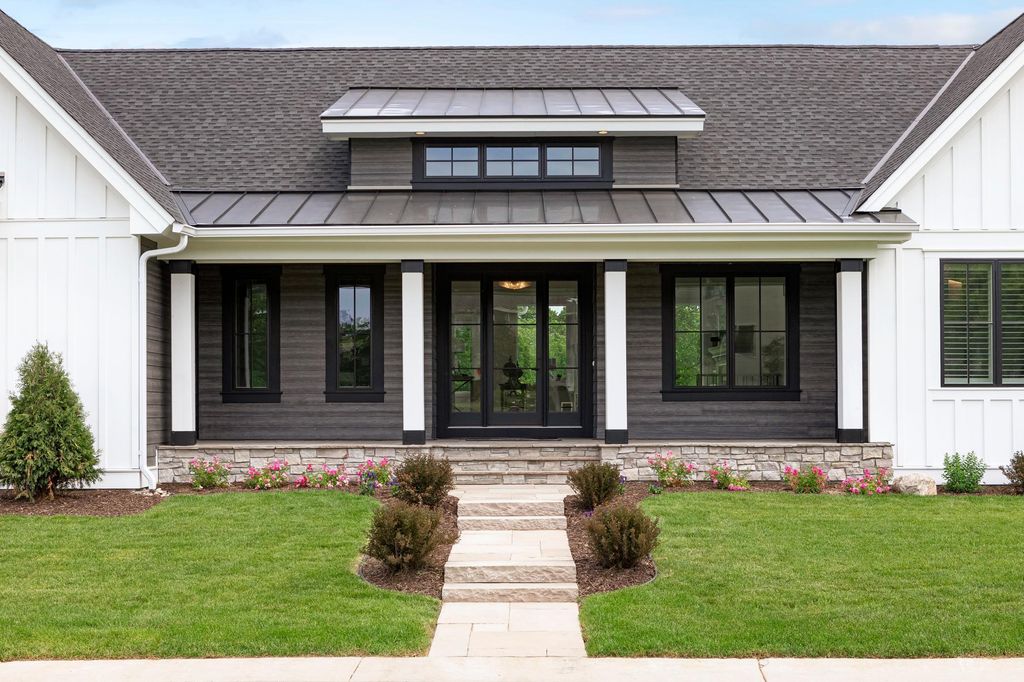172 Westwood Lane, Wayzata, MN 55391 — photo 2