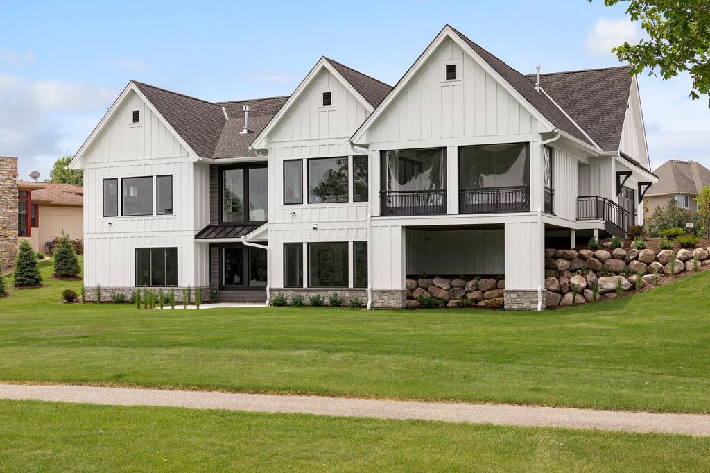 172 Westwood Lane, Wayzata, MN 55391 — photo 5