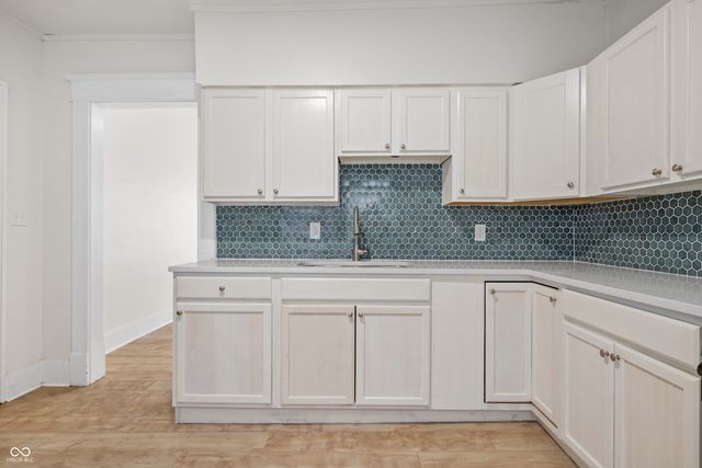 121 N Bradley Avenue, Indianapolis, IN 46201